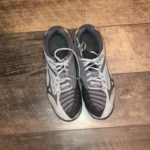 mizuno wave lightning Z3’s!!